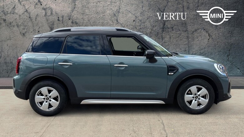 MINI Countryman 1.5 Cooper Classic Premium Plus 5dr Auto Petrol Hatchback